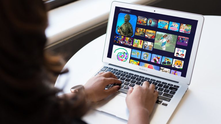 The Fragility of Direct Web Games: What Users Should Know